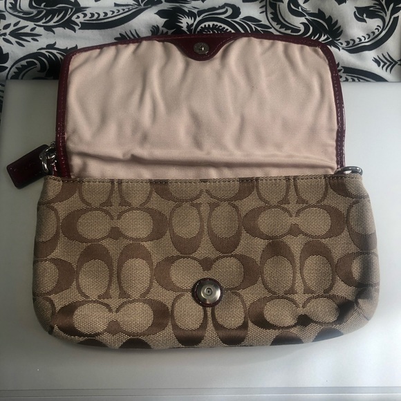 Coach Wristlet - Picture 2 of 5